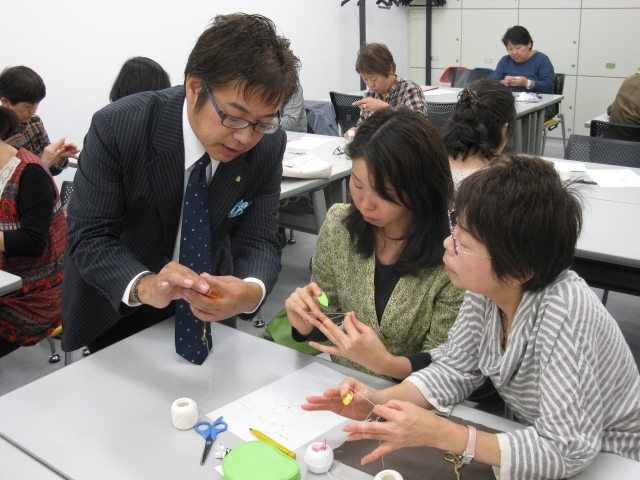 �u���֘A�摜�F�^�e�B���O���[�X