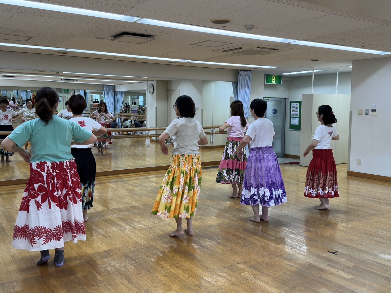 心うきうきフラダンス（土）