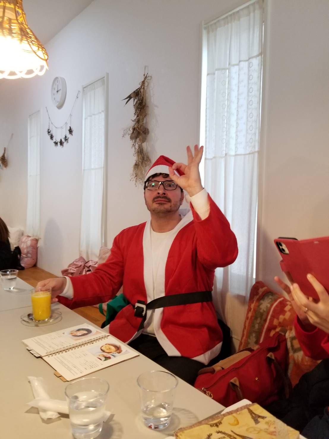 �u���֘A�摜�FDAN�̗��s�p��b