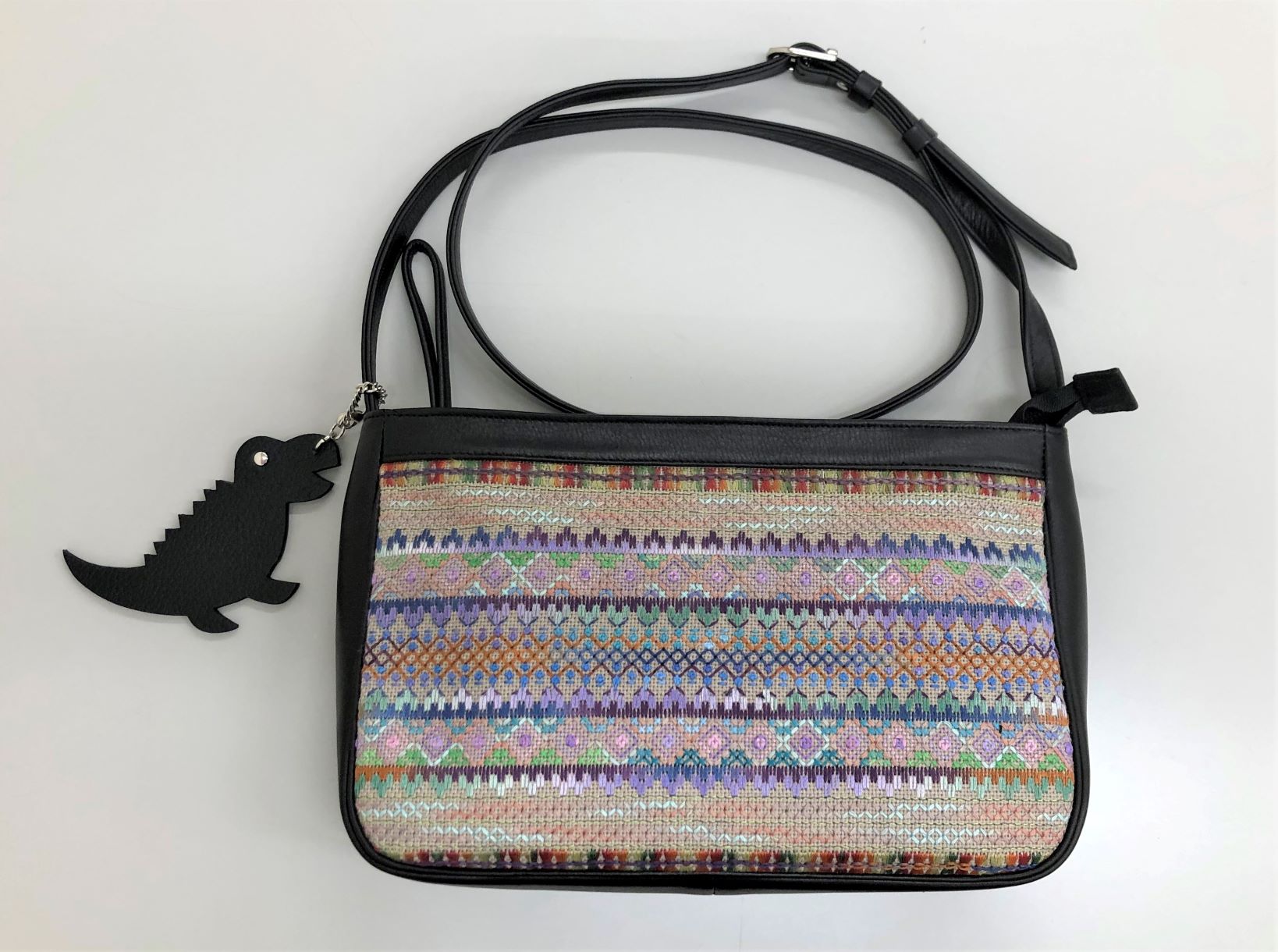 �u���֘A�摜�F�˒ˎh���イ�@���o���҃N���X��