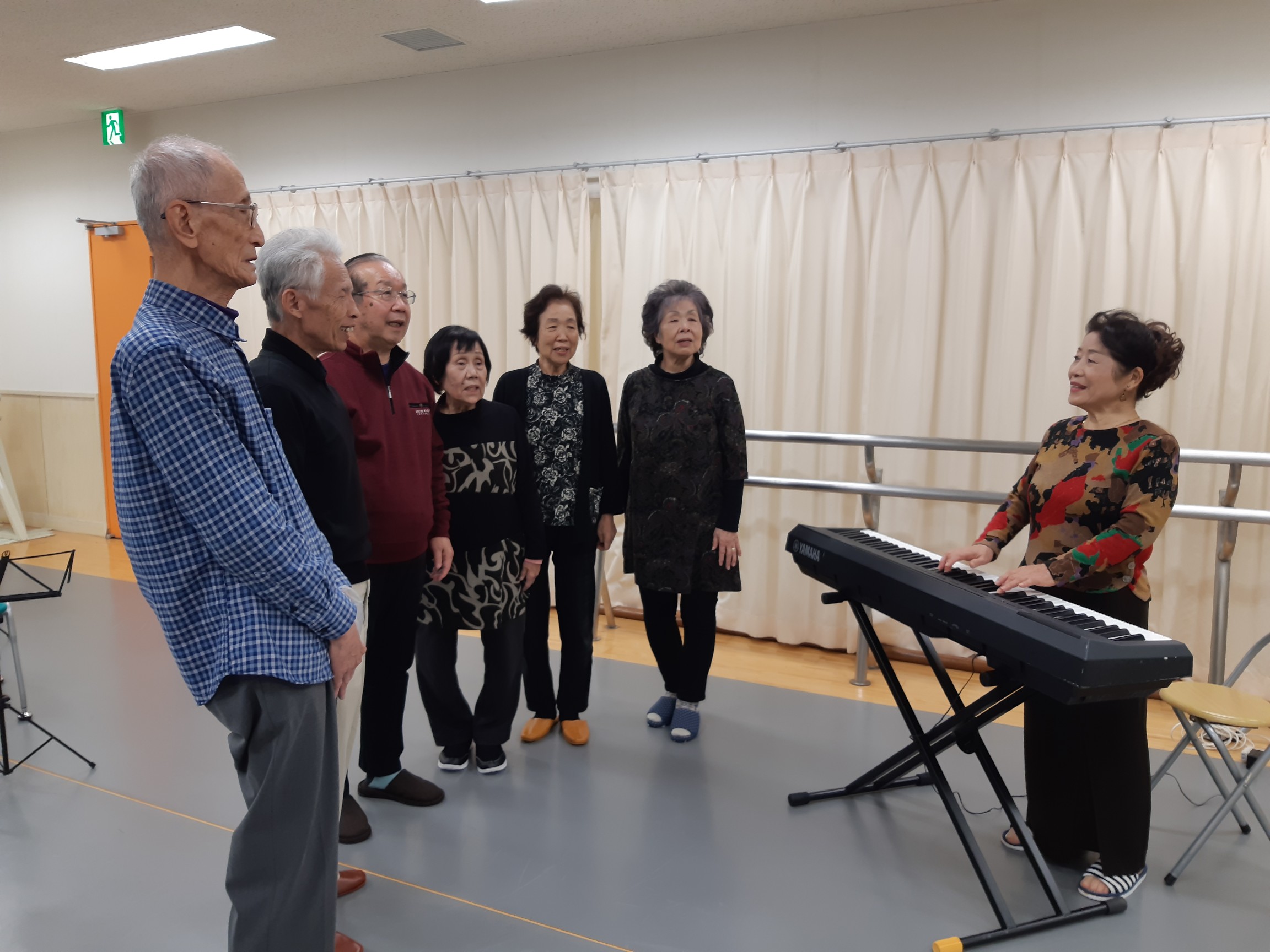 講座関連画像：楽しいカラオケ土曜