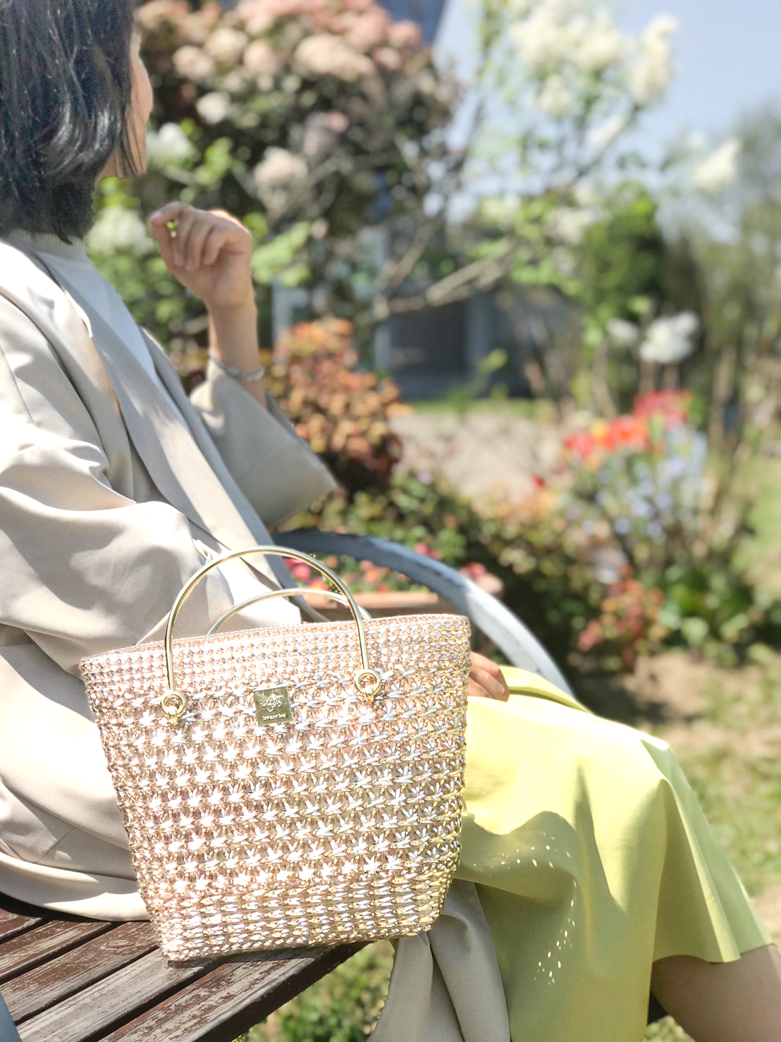 �u���֘A�摜�F������y���ރW���G���[�o�b�O�ؗj