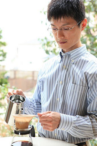 �u���֘A�摜�F����Ŕ��������R�[�q�[�^�C��