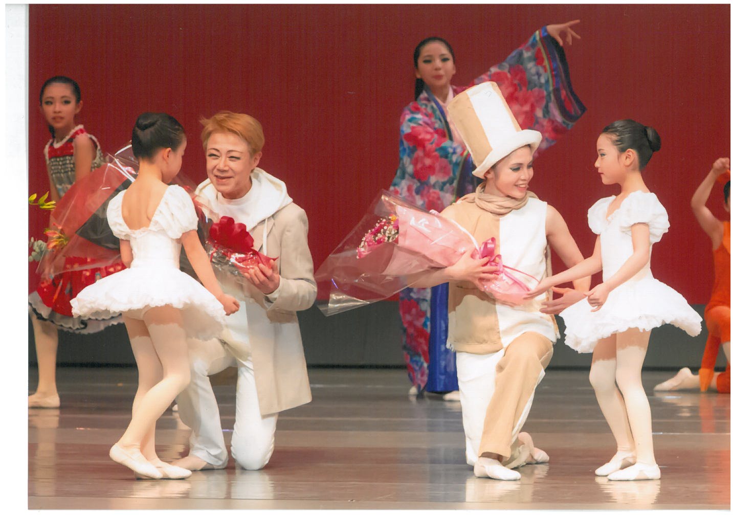 ǂoGiwwN`wj(MASAKO@YAMAMOTO@BALLET@STUDIO  R{ ܂q)