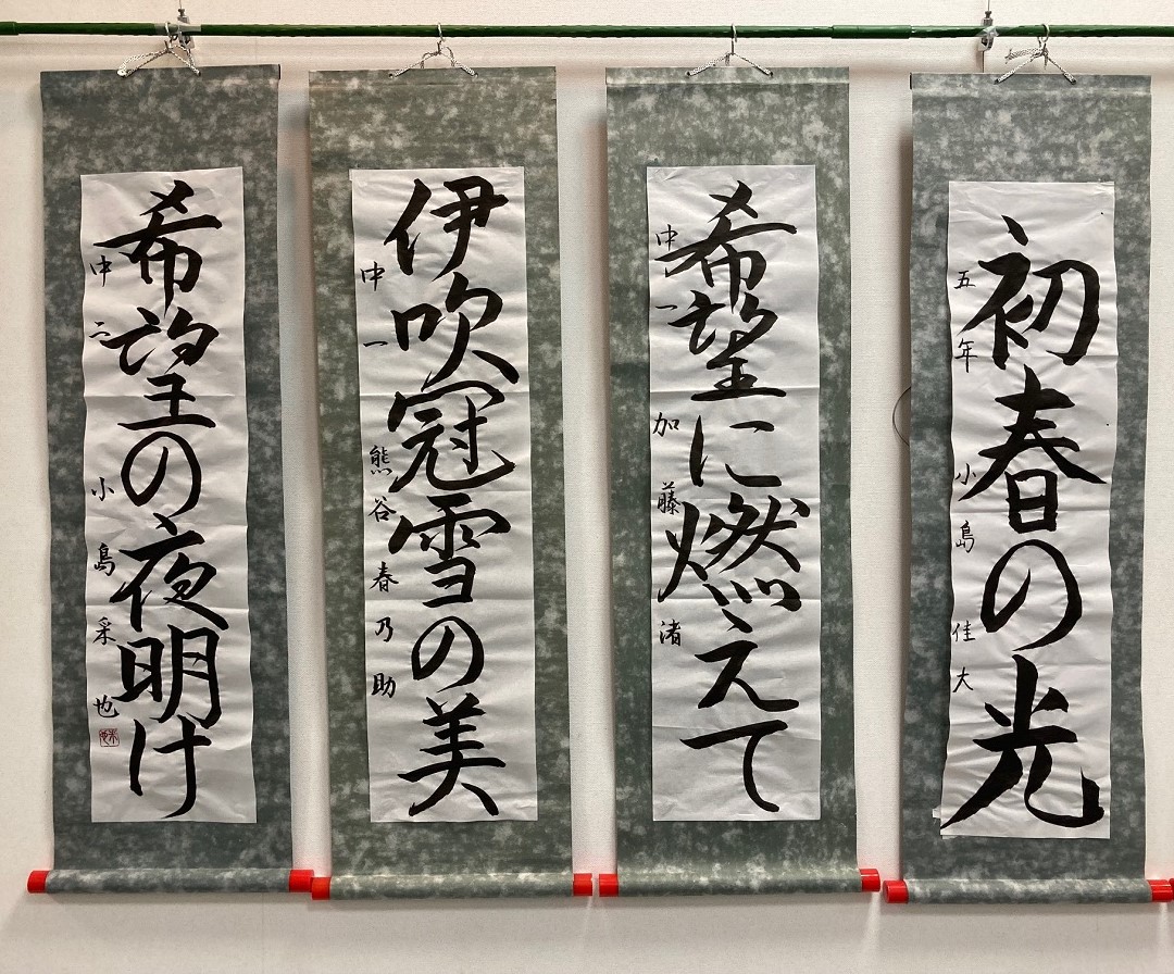 yǂiN`wj(C  ɓ )