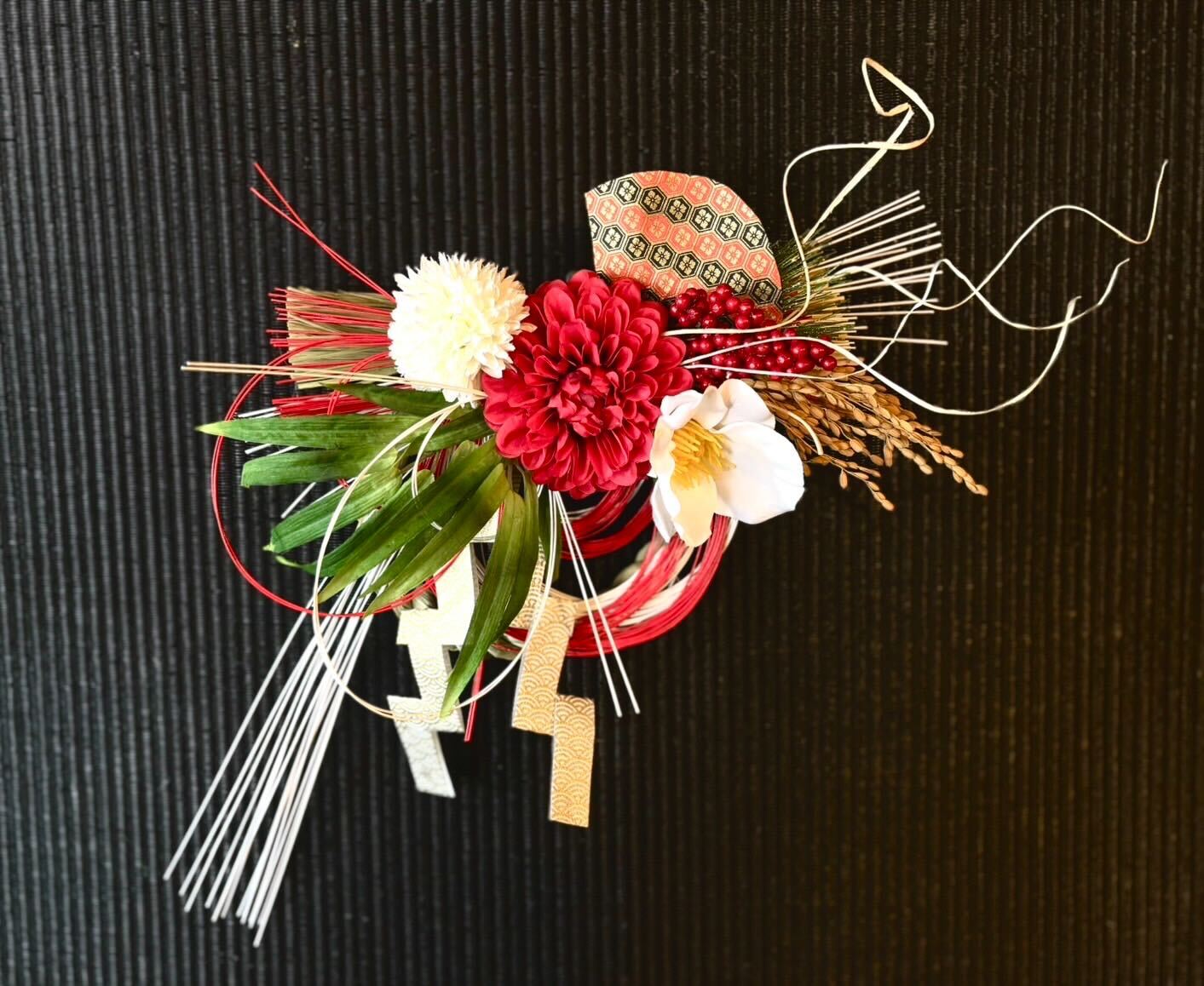 えりきち様❁︎オーダー　エンジェルフレーム　しめ縄　11月末。:°ஐ*。: POP UP ITEMS 2411 ｜overE/オーバーイー |胸が大きな女性のため